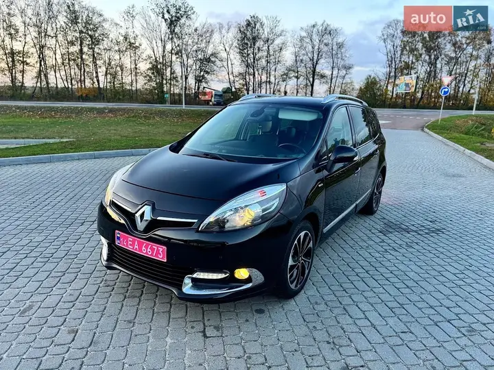 Renault Grand Scenic 2015 photo 3