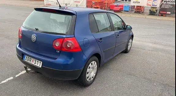 Volkswagen Golf 5 2006 photo 2