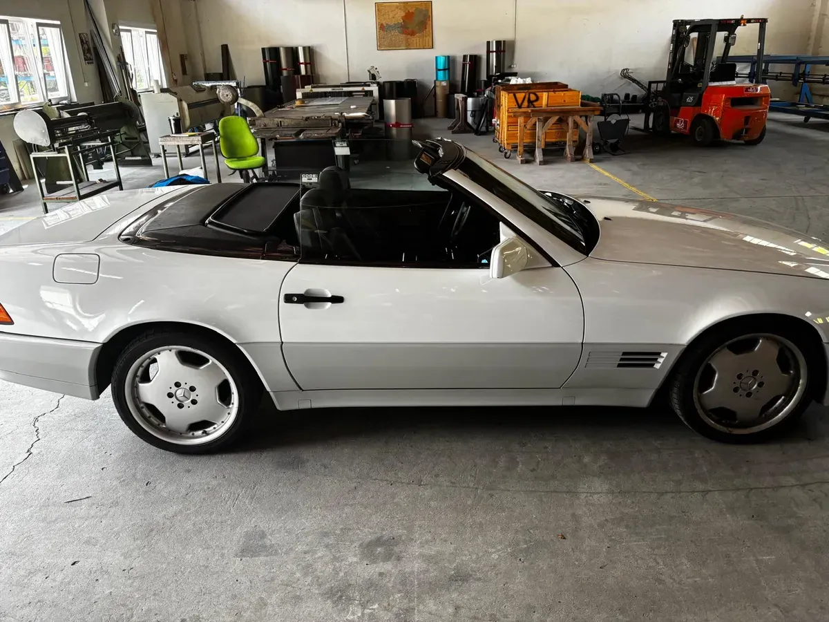 Mercedes-Benz Sl-Class 1992 photo 2