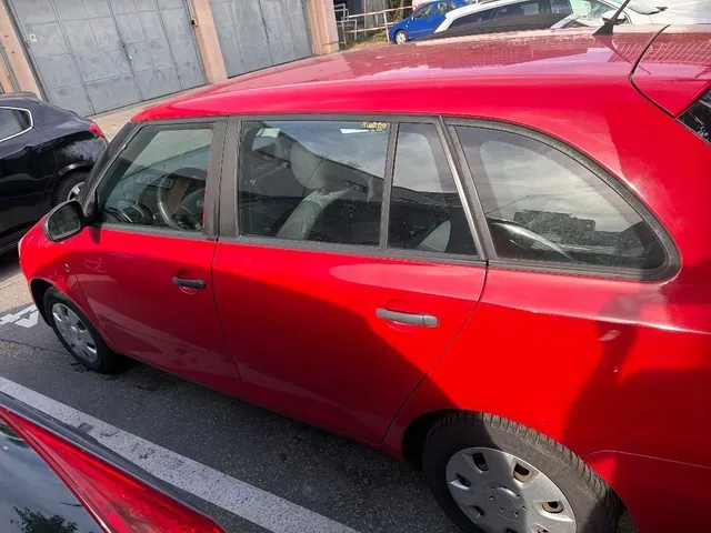 Skoda Fabia Combi 2009 photo 3