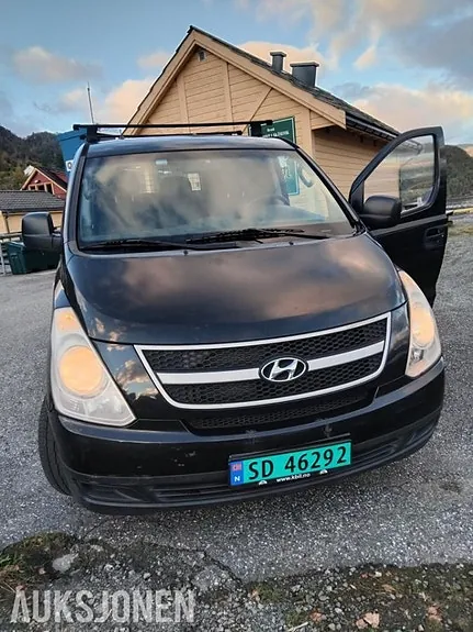 Hyundai H1 2009 photo 2