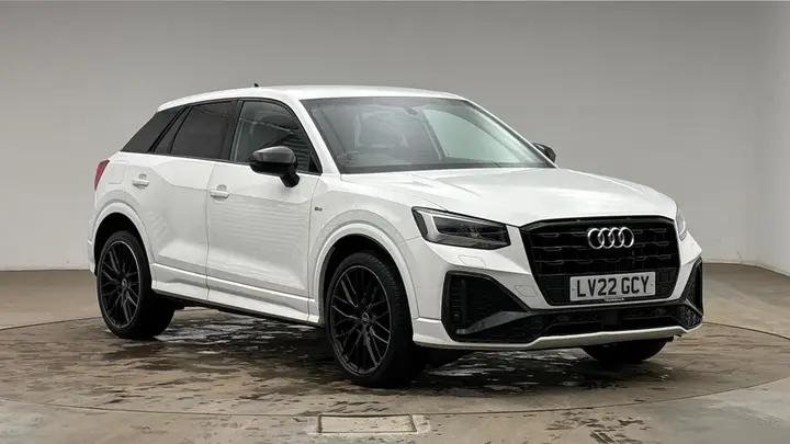 Audi Q2 2022 photo 2