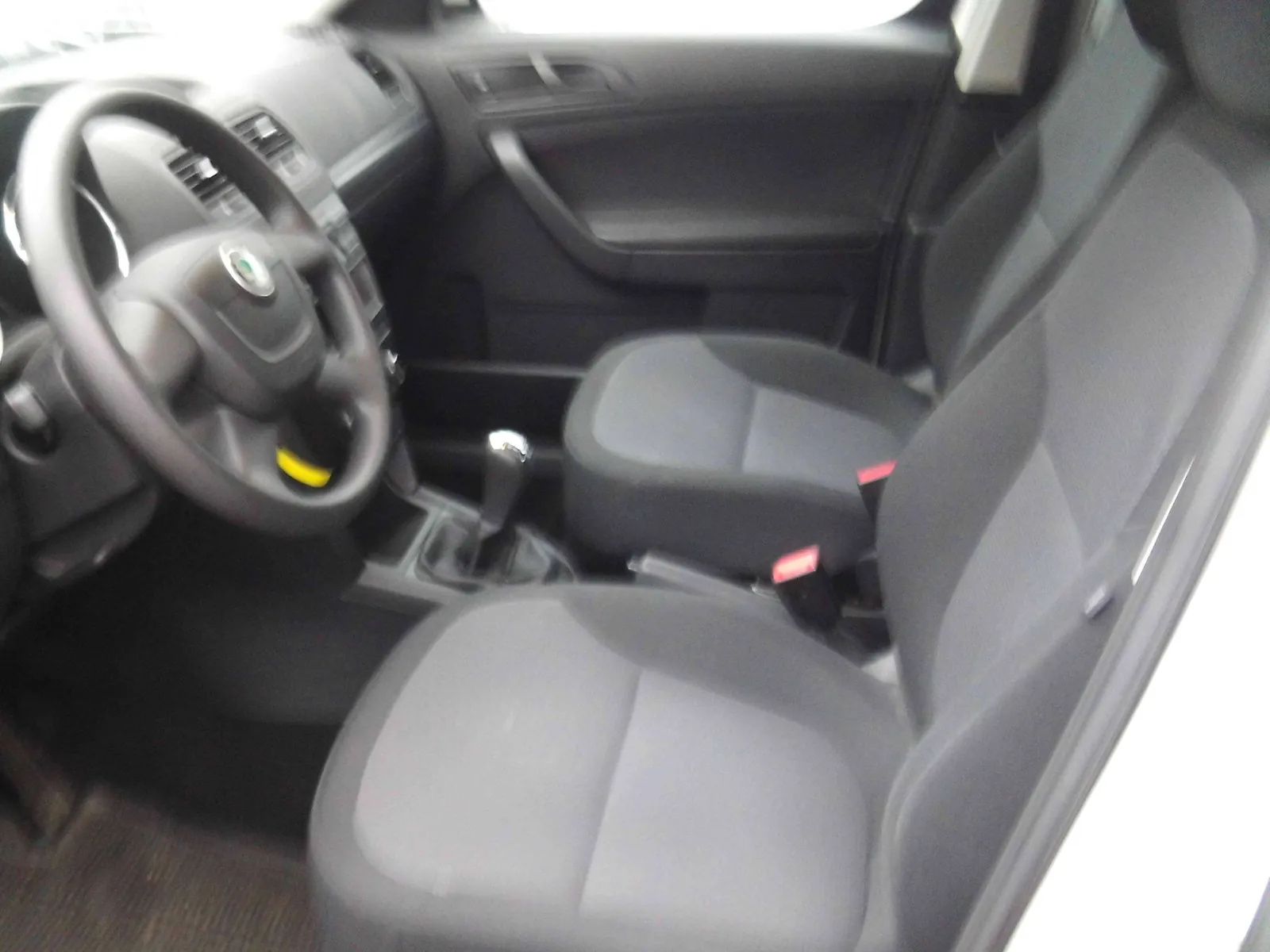 Skoda Yeti 2010 photo 5