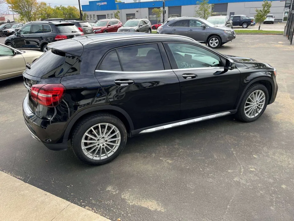 Mercedes-Benz Gla 2018 photo 5