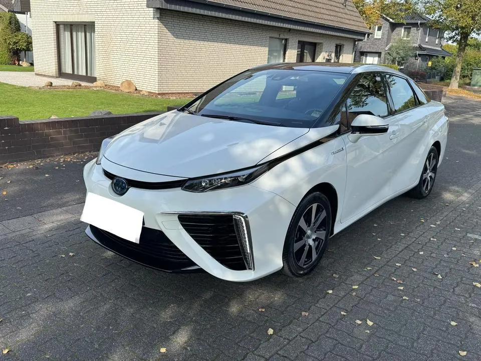 Toyota Mirai