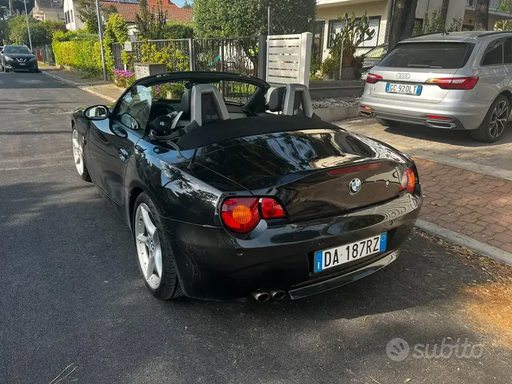 BMW Z4 2006 photo 3
