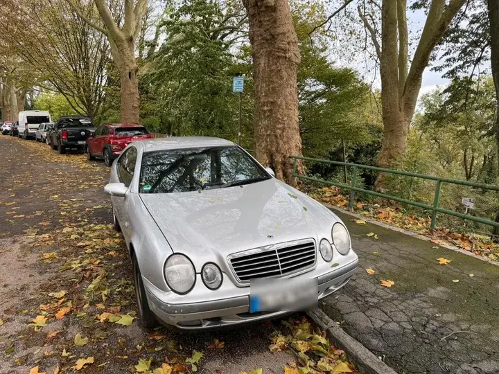 Mercedes-Benz Clk200