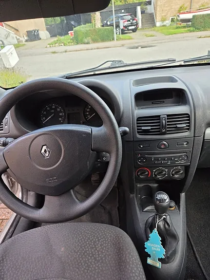 Renault Clio 2007 photo 5
