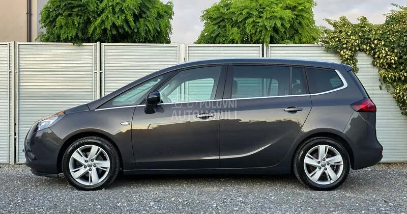 Opel Zafira 2016 photo 4