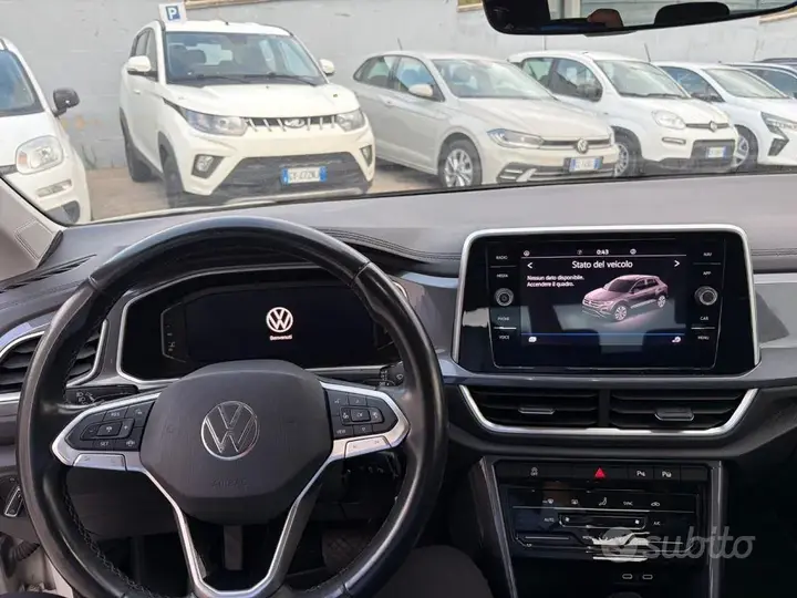 Volkswagen T-Roc 2023 photo 5