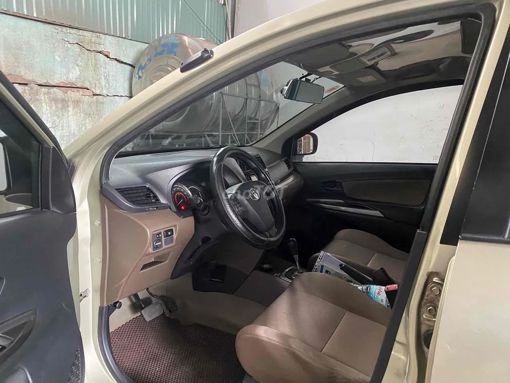 Toyota Avanza Premio 2018 photo 5