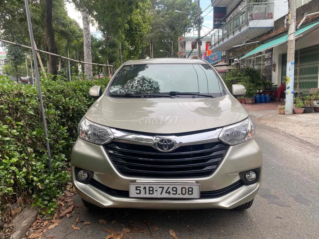 Toyota Avanza Premio