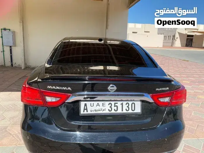Nissan Maxima