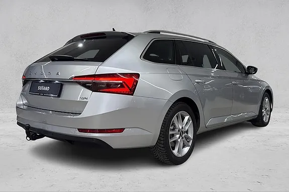 Skoda Superb 2023 photo 5