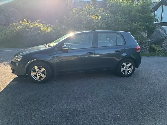 Volkswagen Golf Vi 2010 photo 3