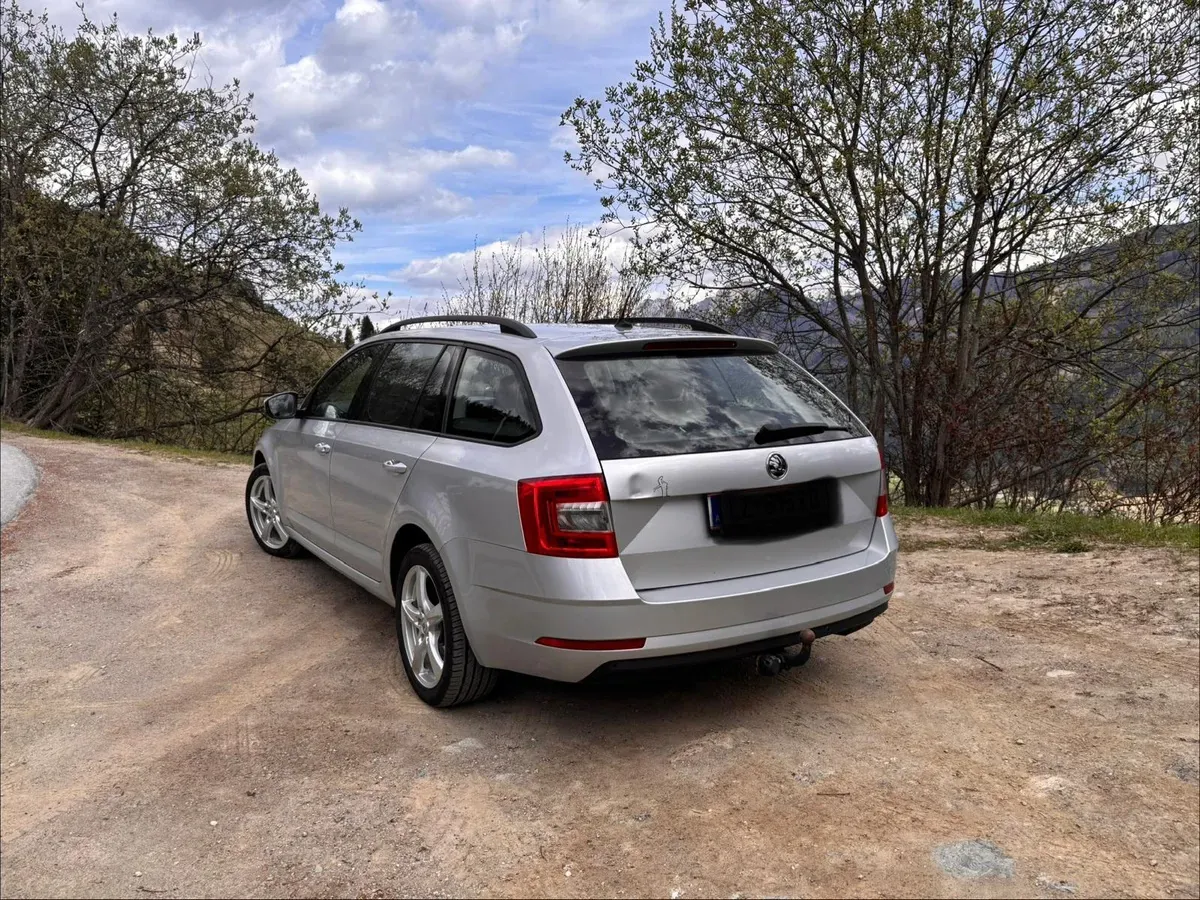 Skoda Octavia 2018 photo 3