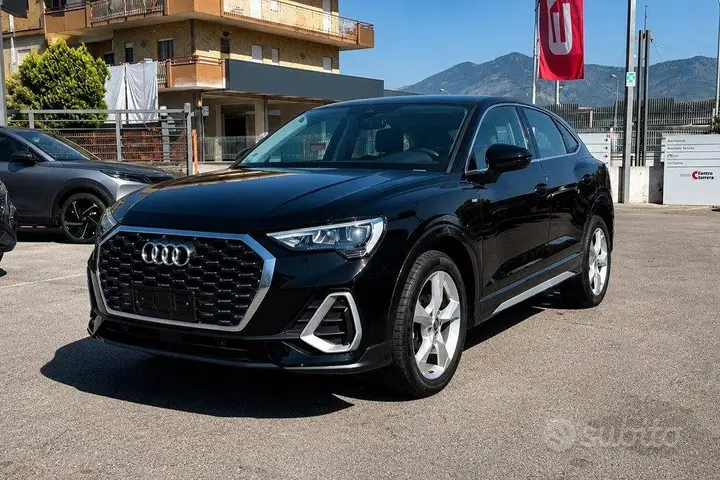Audi Q3 2023 photo 3