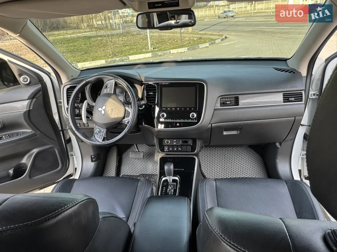Mitsubishi Outlander 2020 photo 5