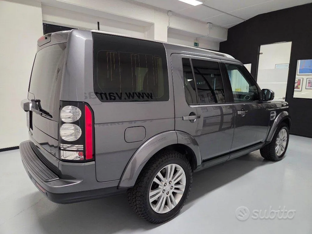 Land Rover Discovery 2016 photo 4