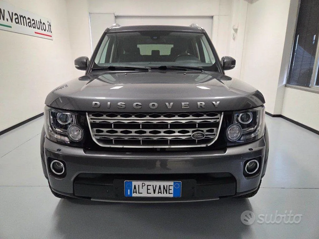 Land Rover Discovery 2016 photo 2