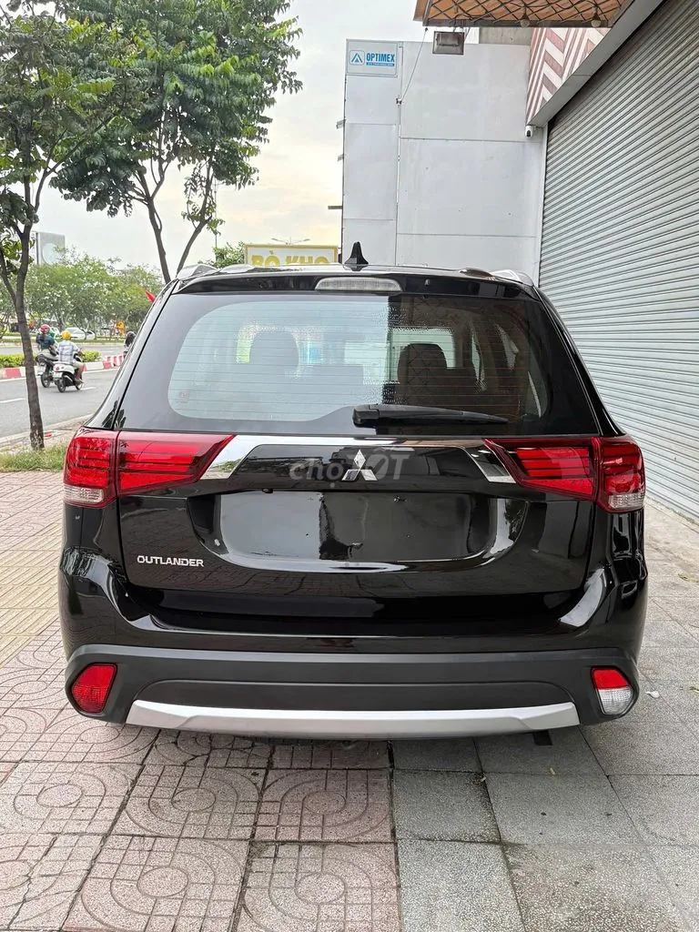 Mitsubishi Outlander 2019 photo 4