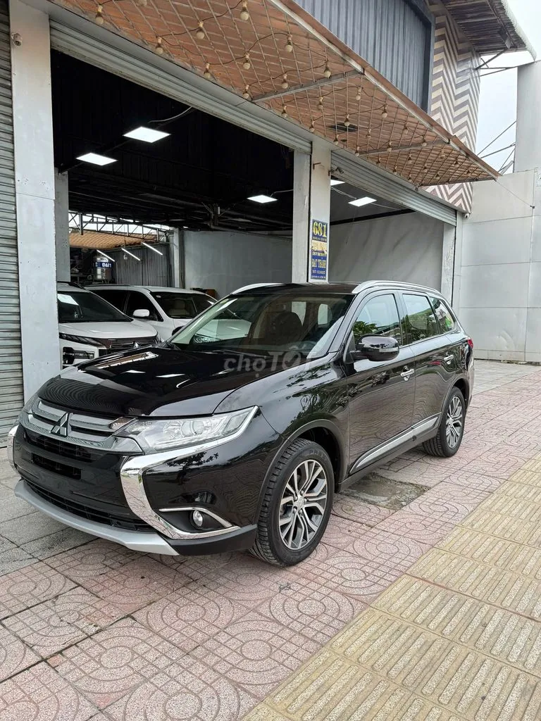 Mitsubishi Outlander 2019 photo 3