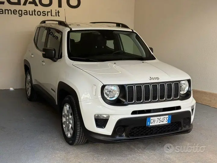 Jeep Renegade 2022 photo 2