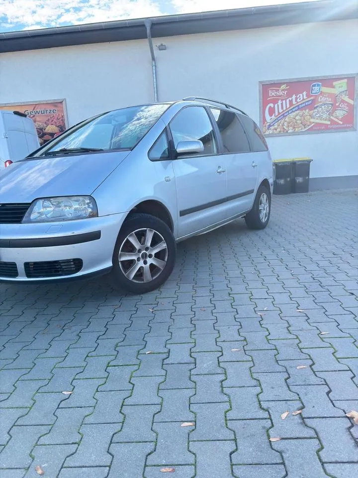 Seat Alhambra
