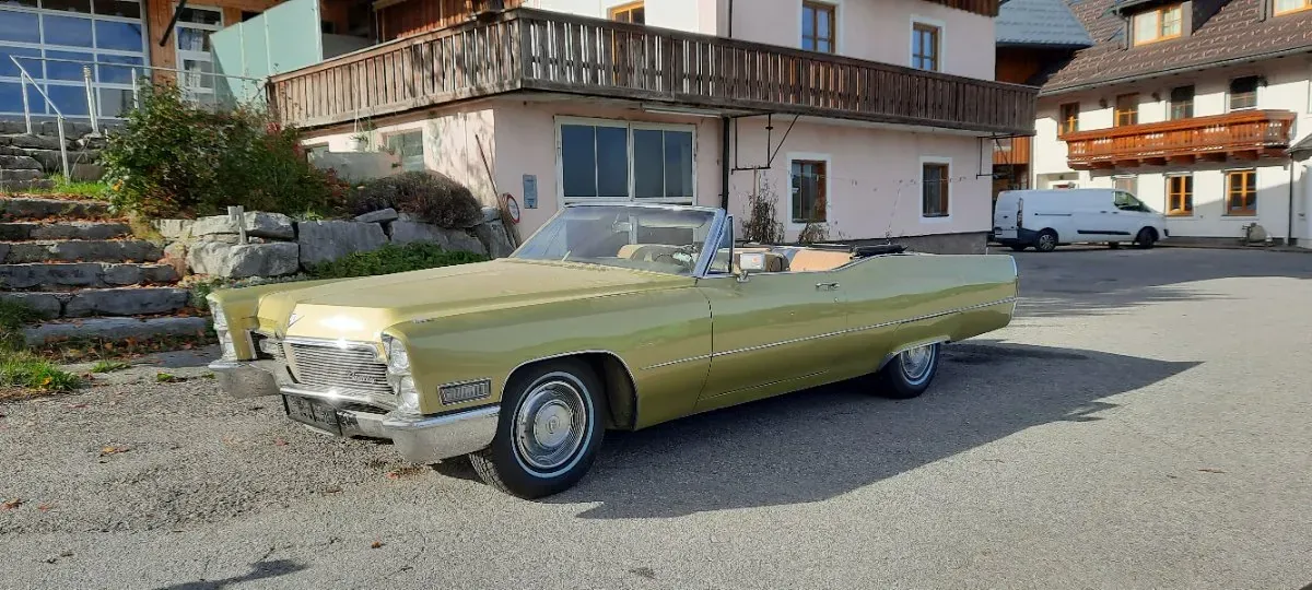 Cadillac Deville