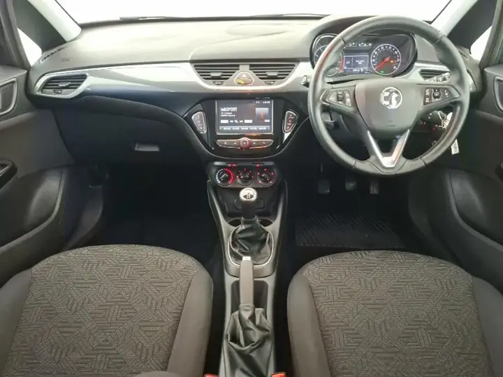 Vauxhall Corsa 2018 photo 3