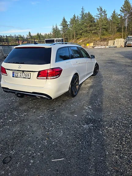 Mercedes-Benz E250 D 2013 photo 3