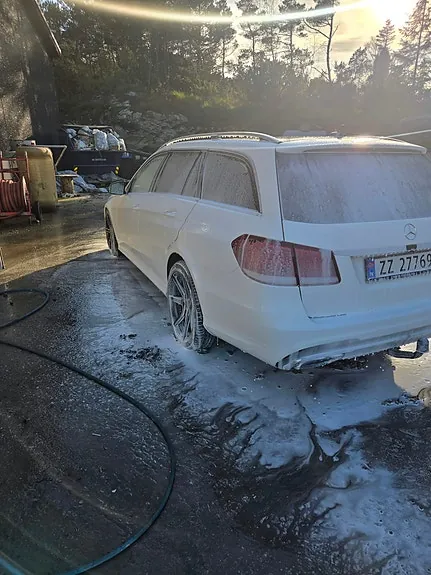 Mercedes-Benz E250 D 2013 photo 4