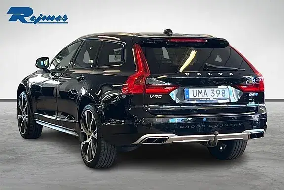 Volvo V90 Cross Country 2018 photo 2