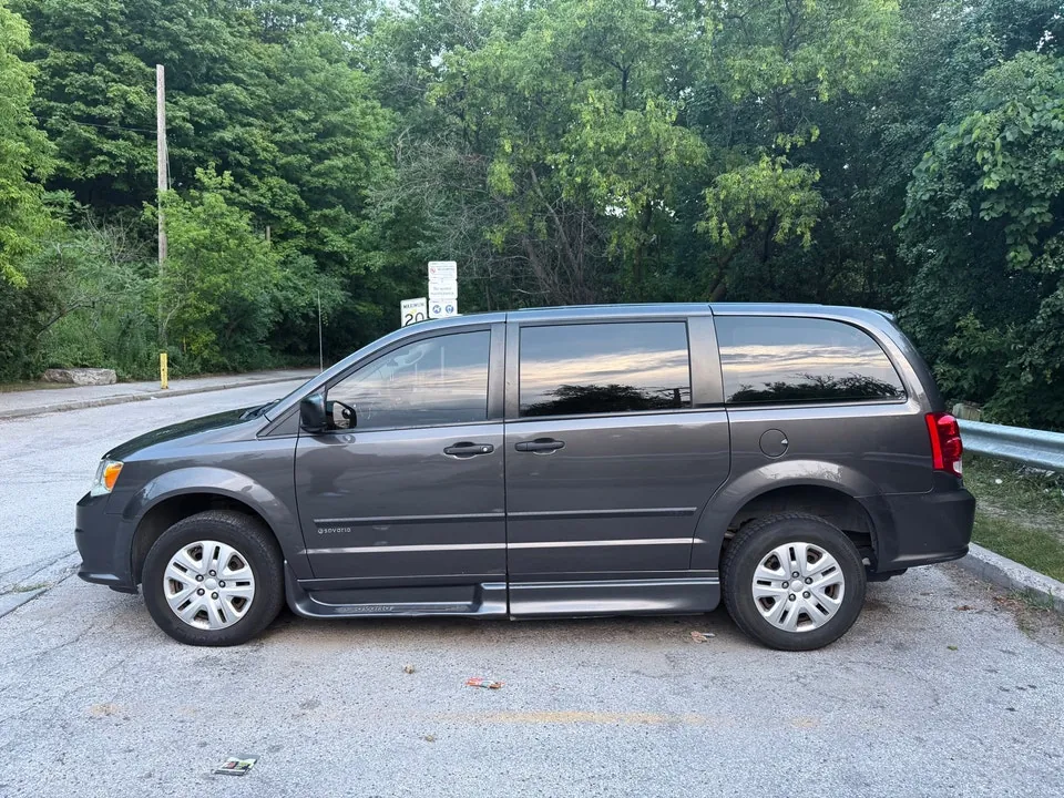 Dodge Grand Caravan 2017 photo 5