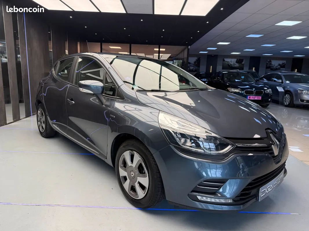 Renault Clio 2019 photo 3