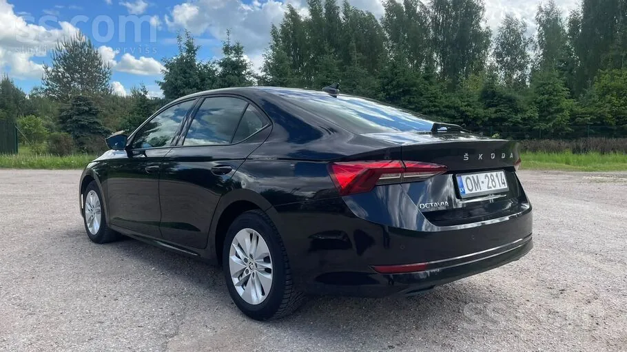 Skoda Octavia 2021 photo 4