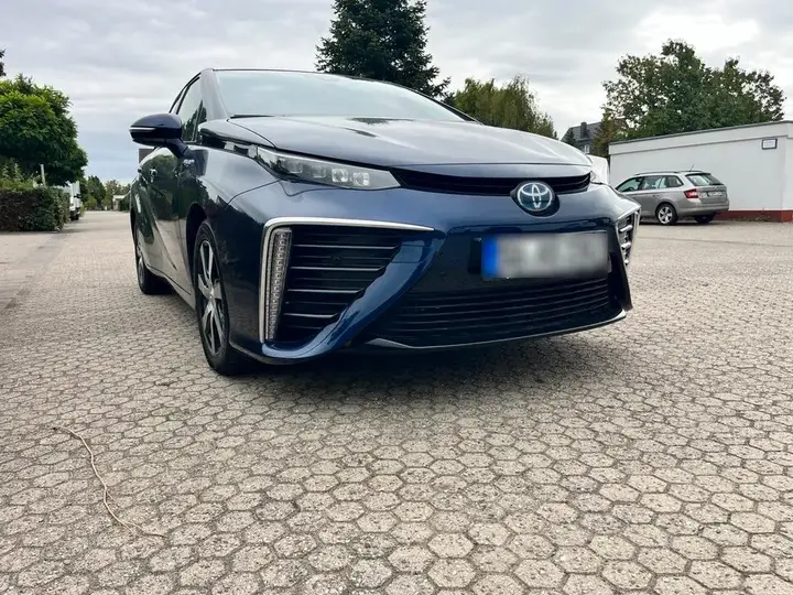 Toyota Mirai