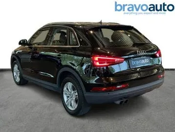 Audi Q3 2016 photo 2