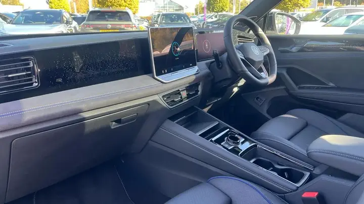 Volkswagen Tiguan 2026 photo 2