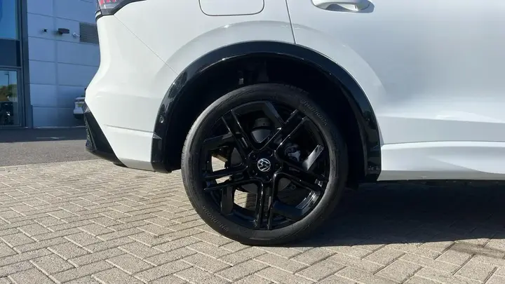 Volkswagen Tiguan 2026 photo 5