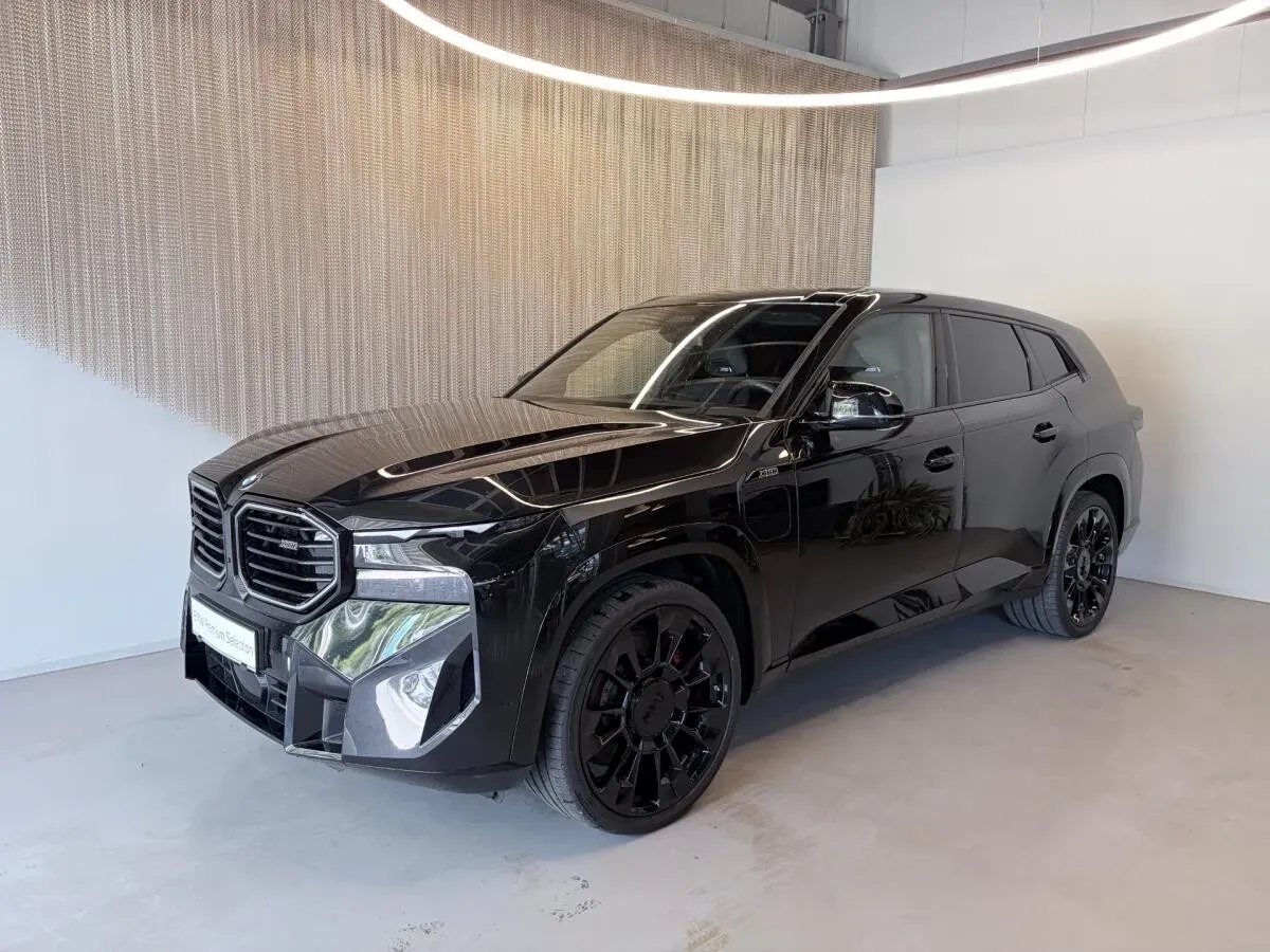 BMW Xm