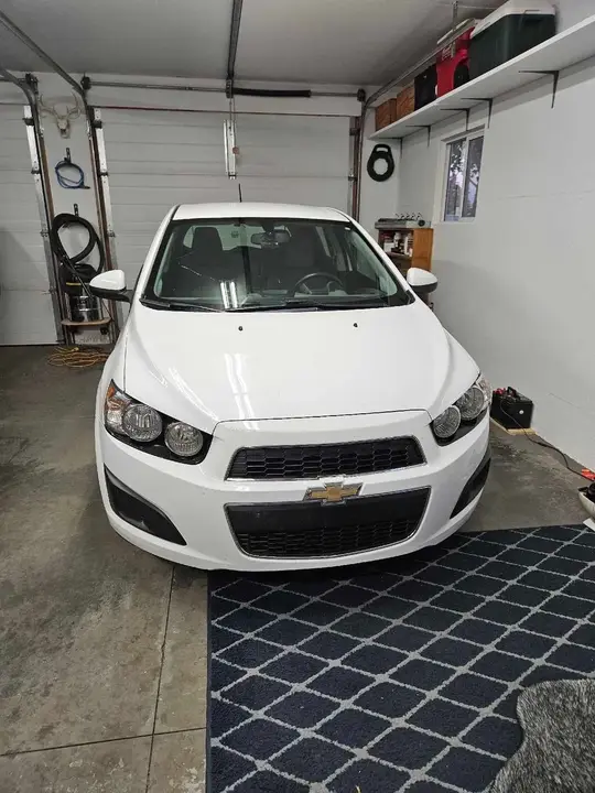Chevrolet Sonic 2015 photo 3