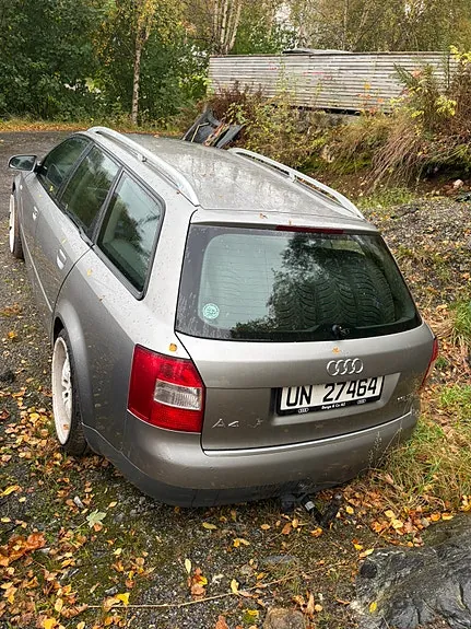 Audi A4 2003 photo 4