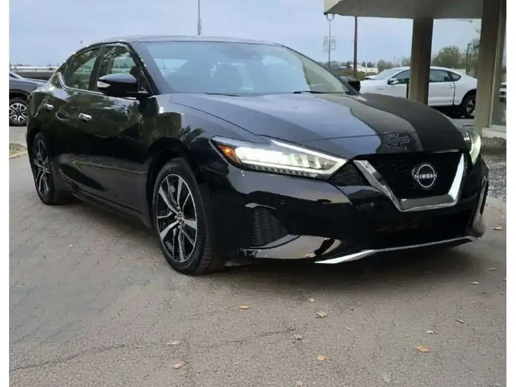 Nissan Maxima 2023 photo 2
