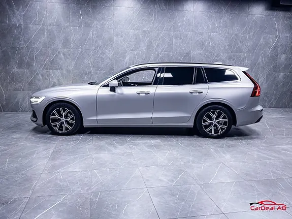 Volvo V60 2023 photo 4
