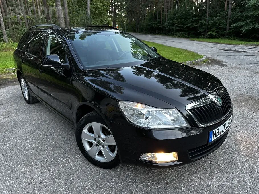 Skoda Octavia 2011 photo 5