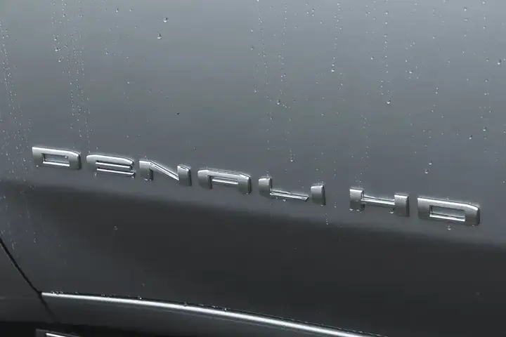 GMC Sierra 3500Hd 2026 photo 5