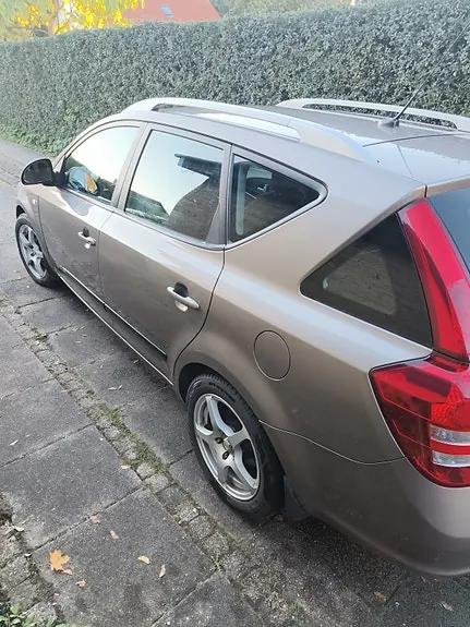 Kia Ceed 2008 photo 4