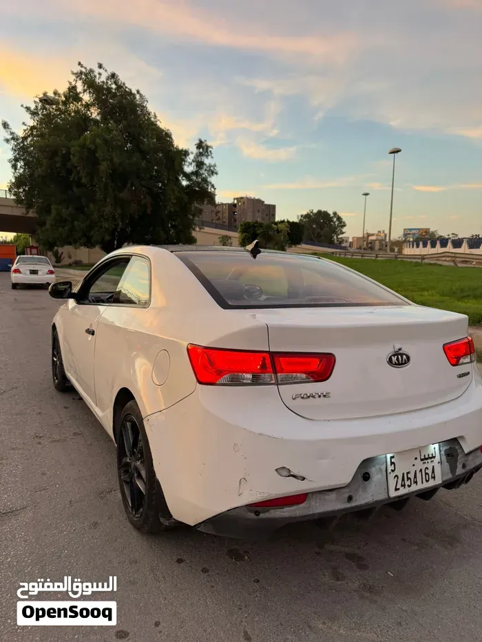 Kia Cerato 2010 photo 3