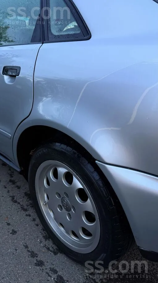 Audi A4 1996 photo 2